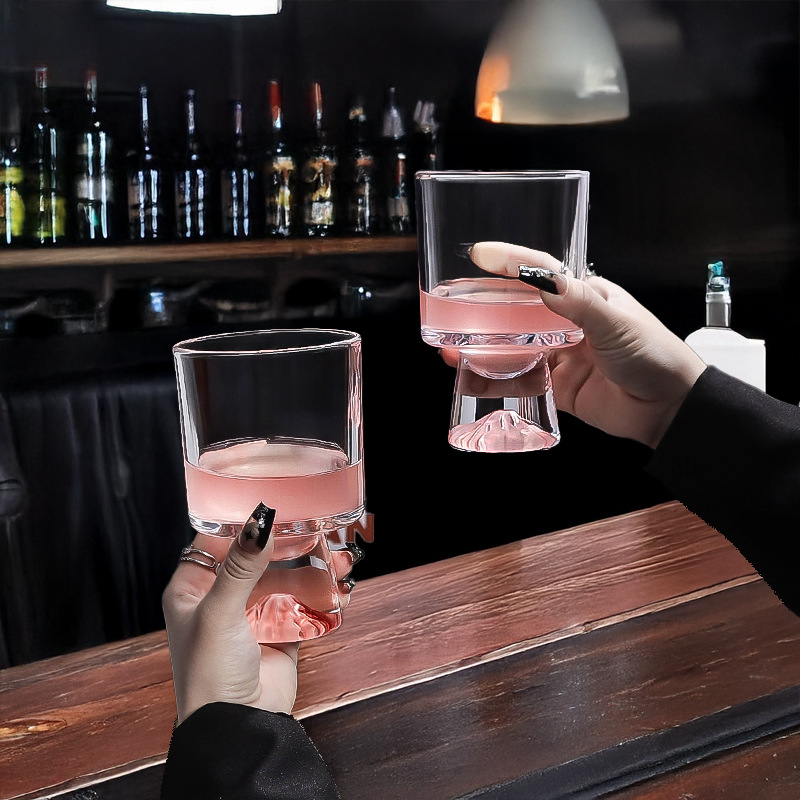 Pembe Dağ Cam Bardak, Üst Düze - Wine Beer Foot incelemesi ve fiyatı